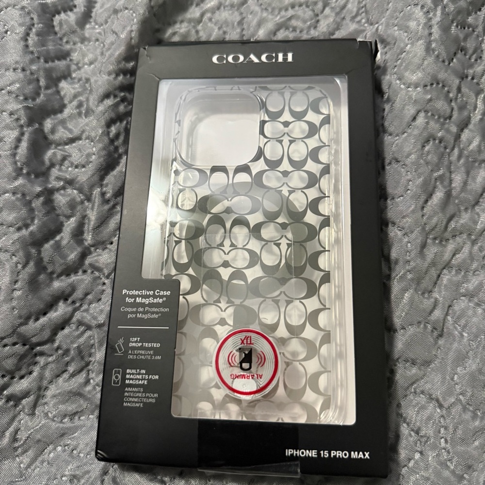 Coach Signature Pattern Clear and Green Case for iPhone 15 Pro Max